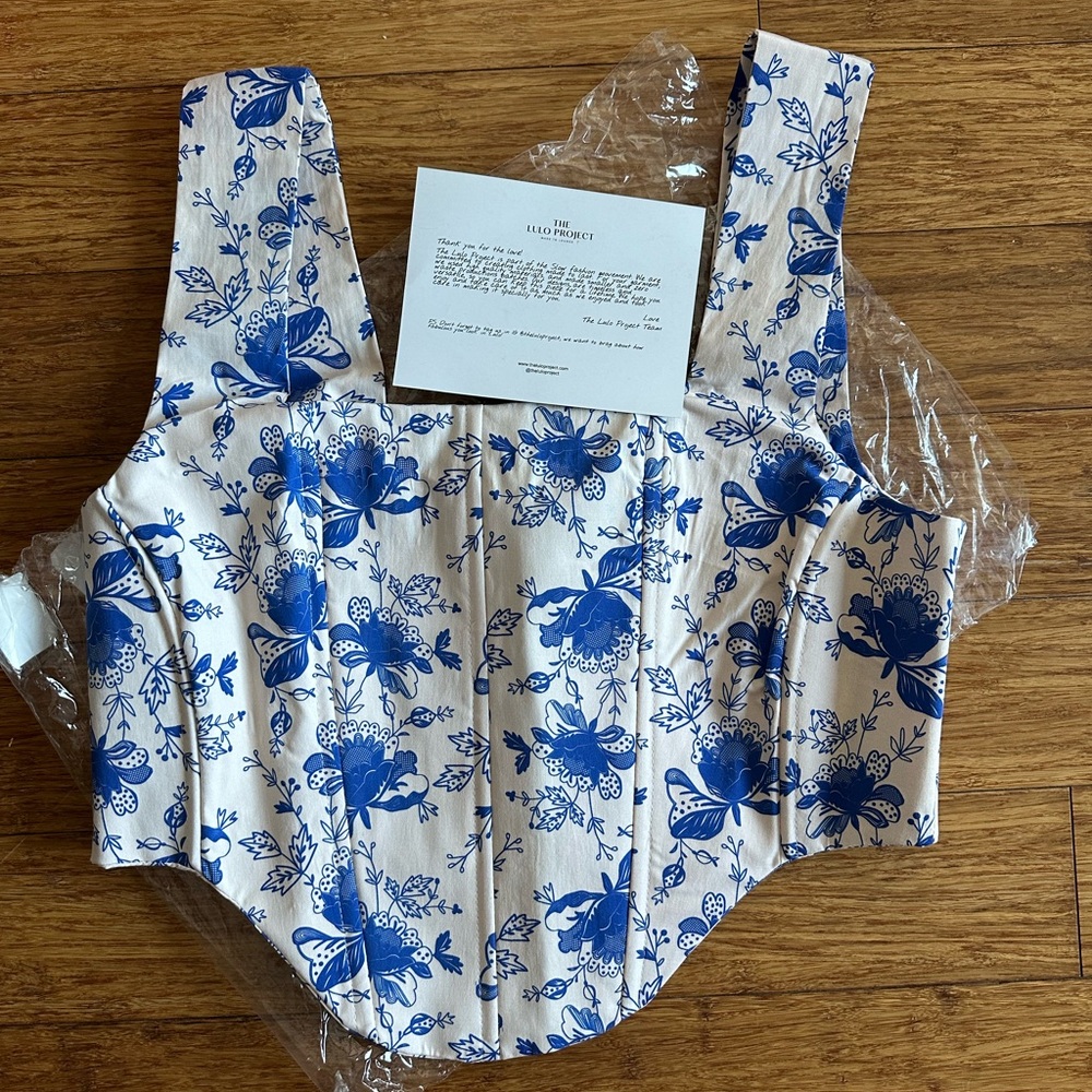 Blue Floral Square-Neck Camisole Top - Picture 2 of 4